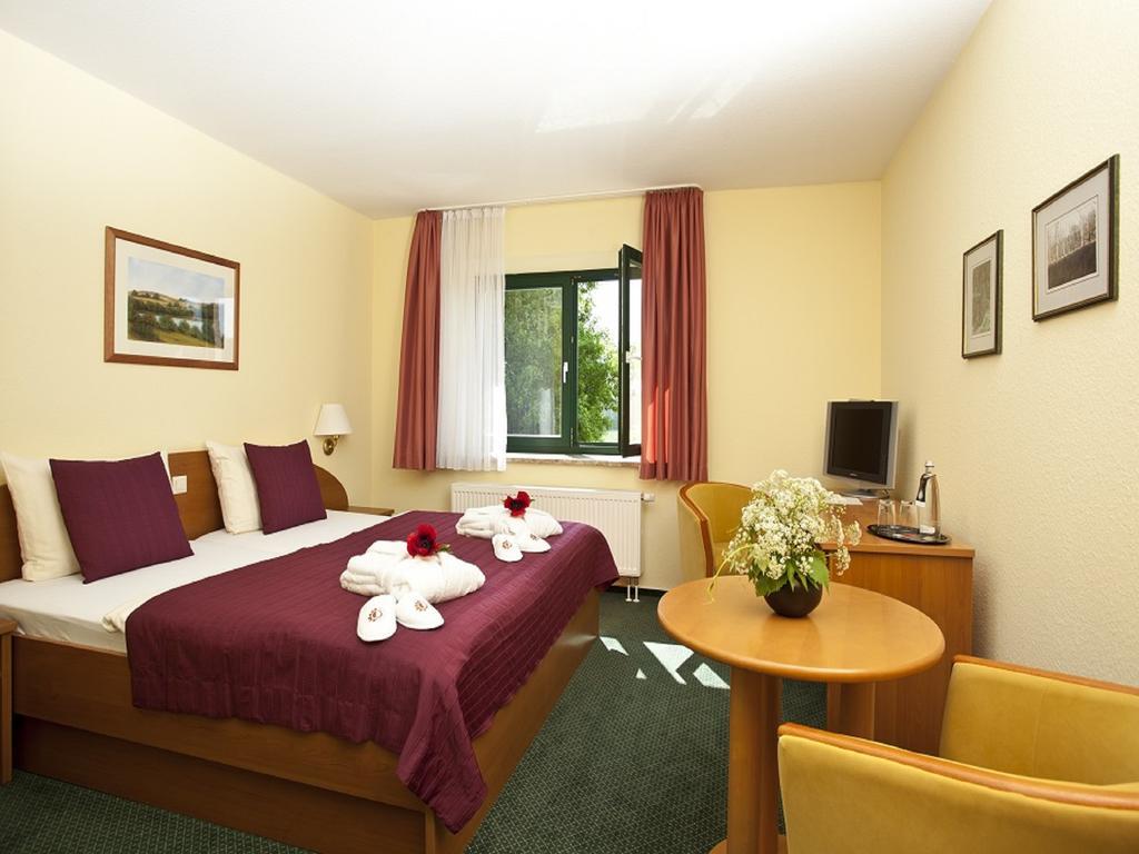 Nationalparkhotel Kranichrast Schwarzenhof Dış mekan fotoğraf
